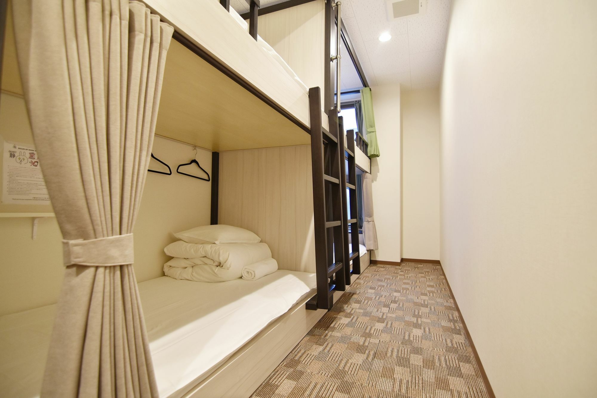 Home Hostel Osaka Esterno foto