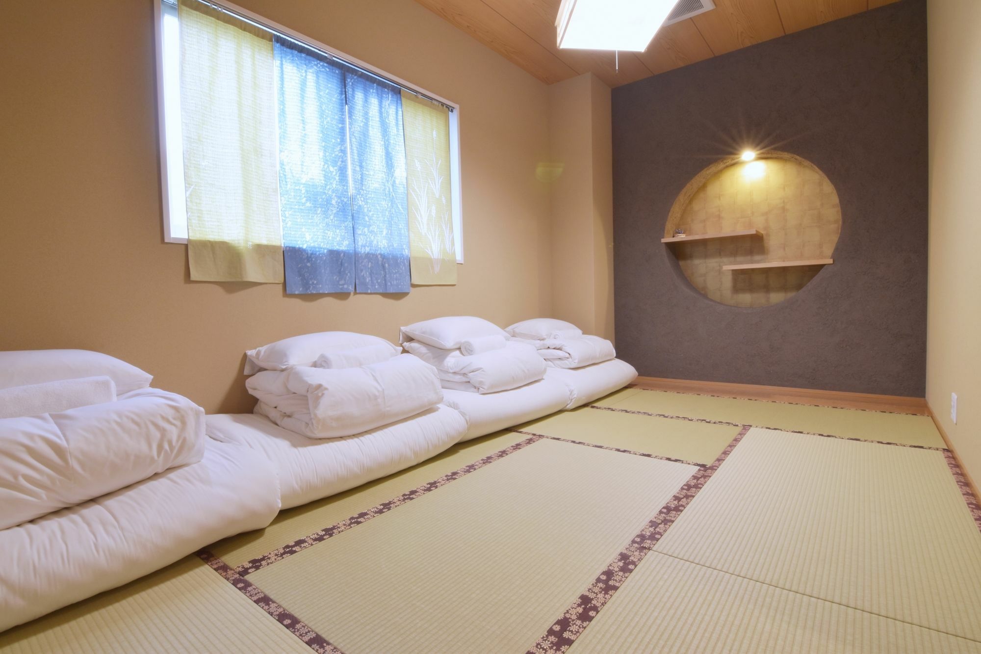 Home Hostel Osaka Esterno foto