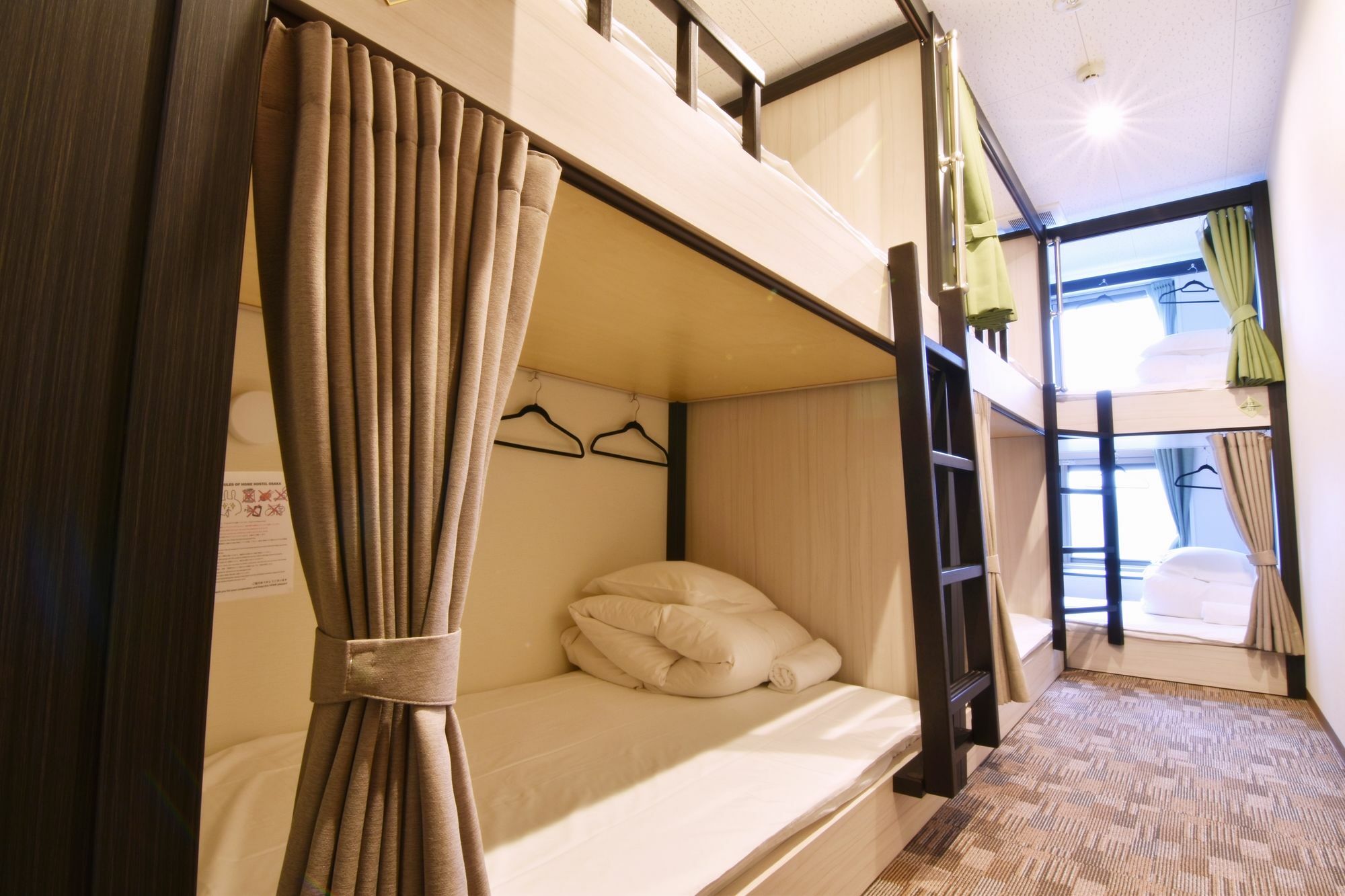 Home Hostel Osaka Esterno foto